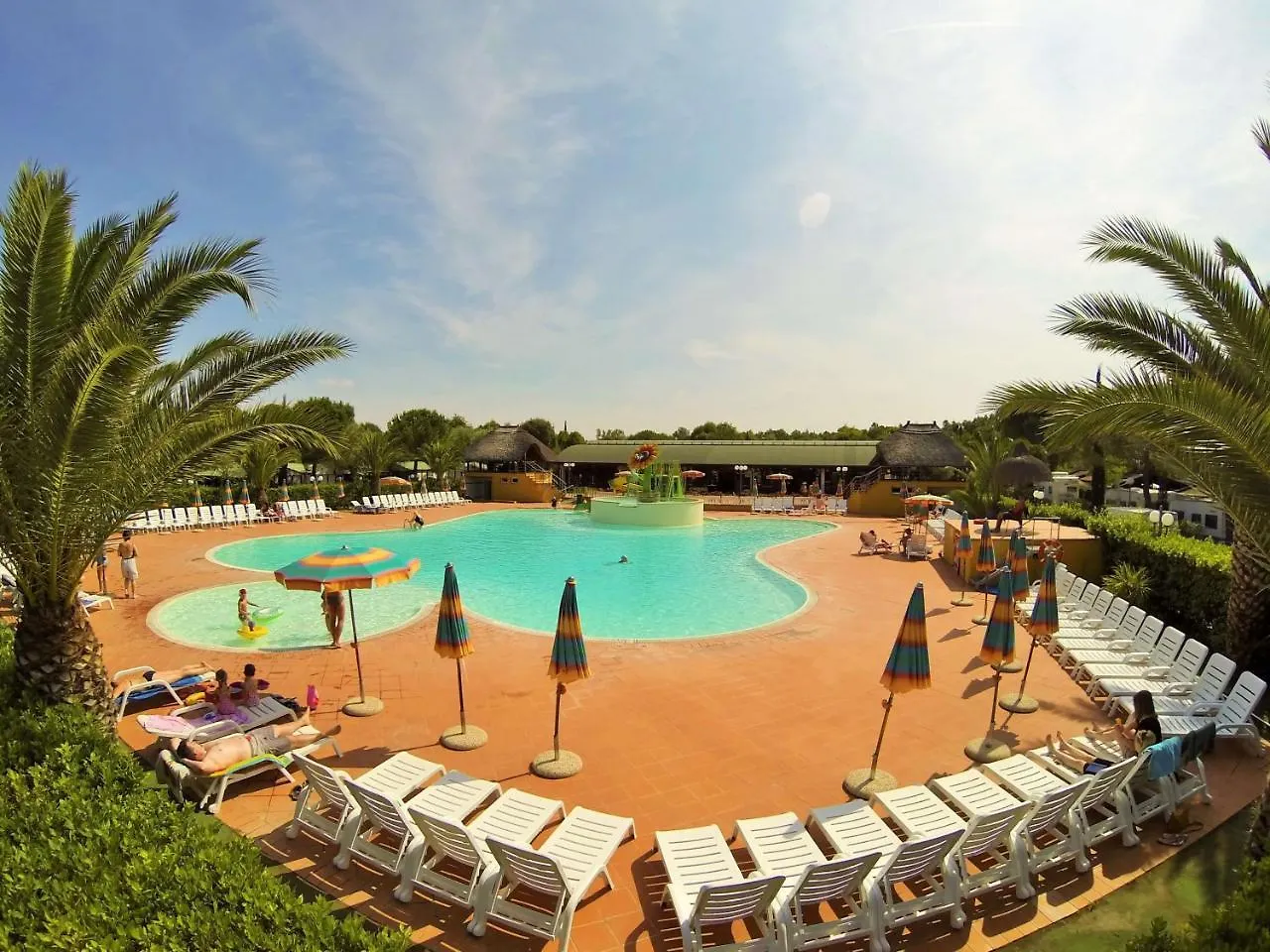 Campsite Happy Camp Mobile Homes In Camping Village Free Time Marina Di Bibbona